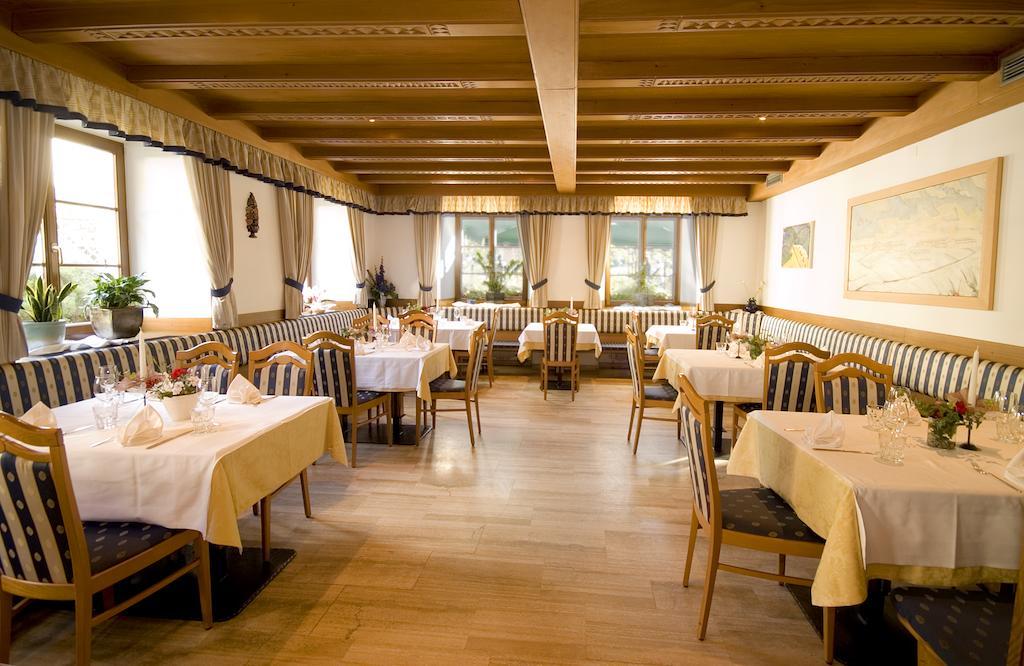 Hotel Lener Campo di Trens Dış mekan fotoğraf